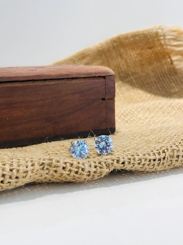 Plain Solitaire Stud Earrings